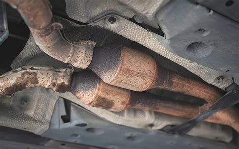 will exhaust leak cause check engine light|The Top 5 Symptoms of an Exhaust Manifold Leak —。